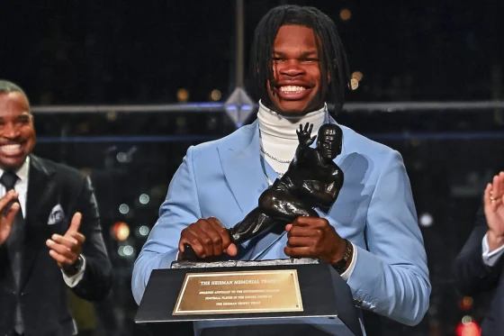 Colorado Two-Way Star Travis Hunter Wins 2024 Heisman Trophy