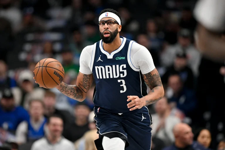 Mavericks Send Anthony Davis to Wizards in Blockbuster Trade